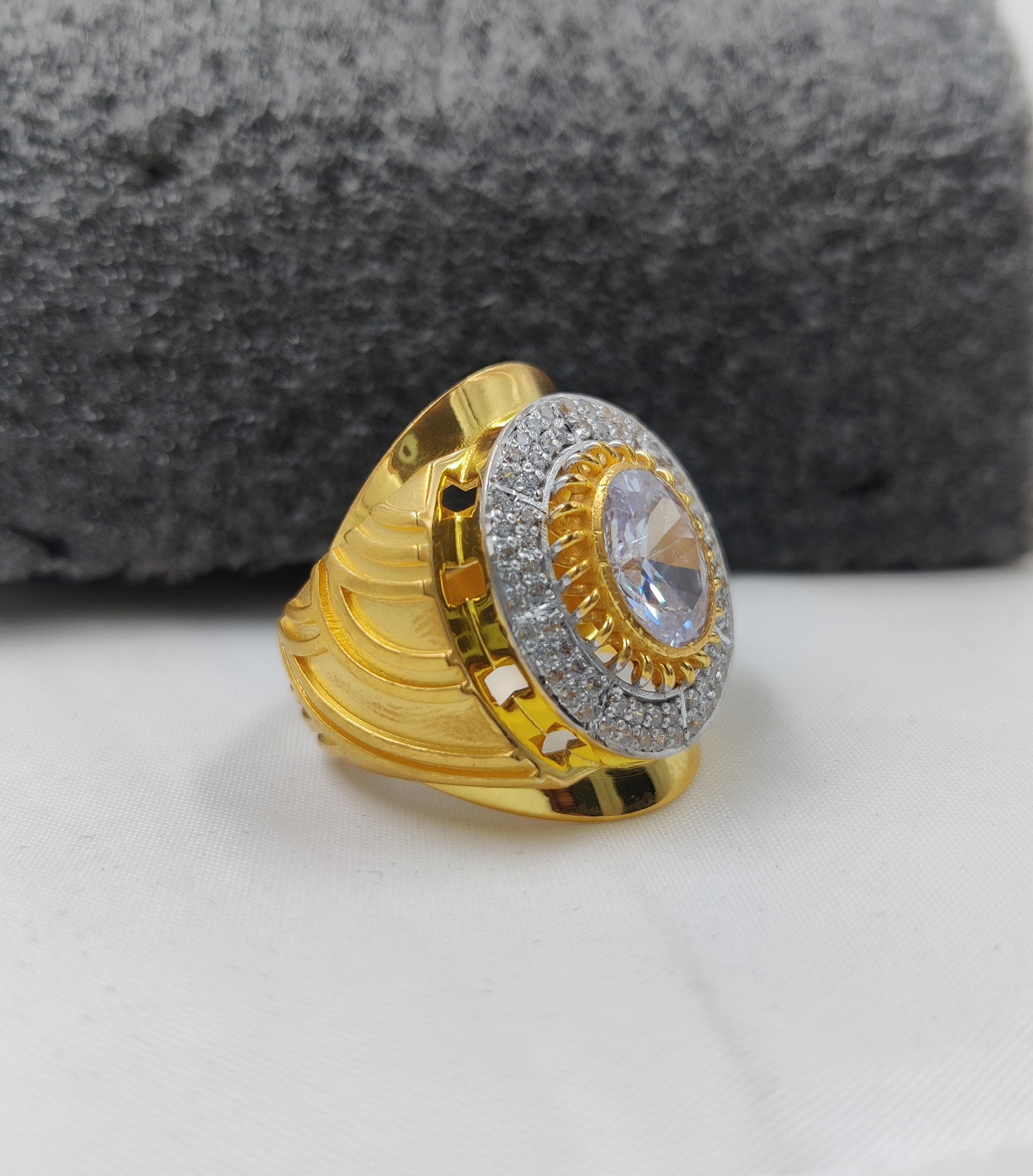 916 Gold Big Stone Ring