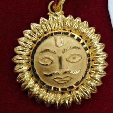 916 Gold Surya Pendant