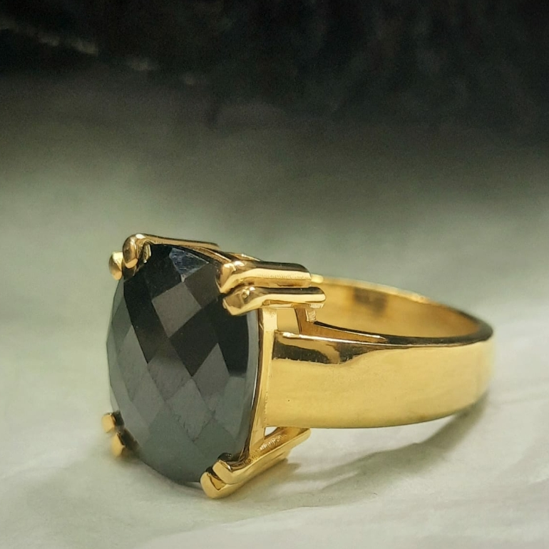 916 Gold Fancy Gent's Singal Stone Ring