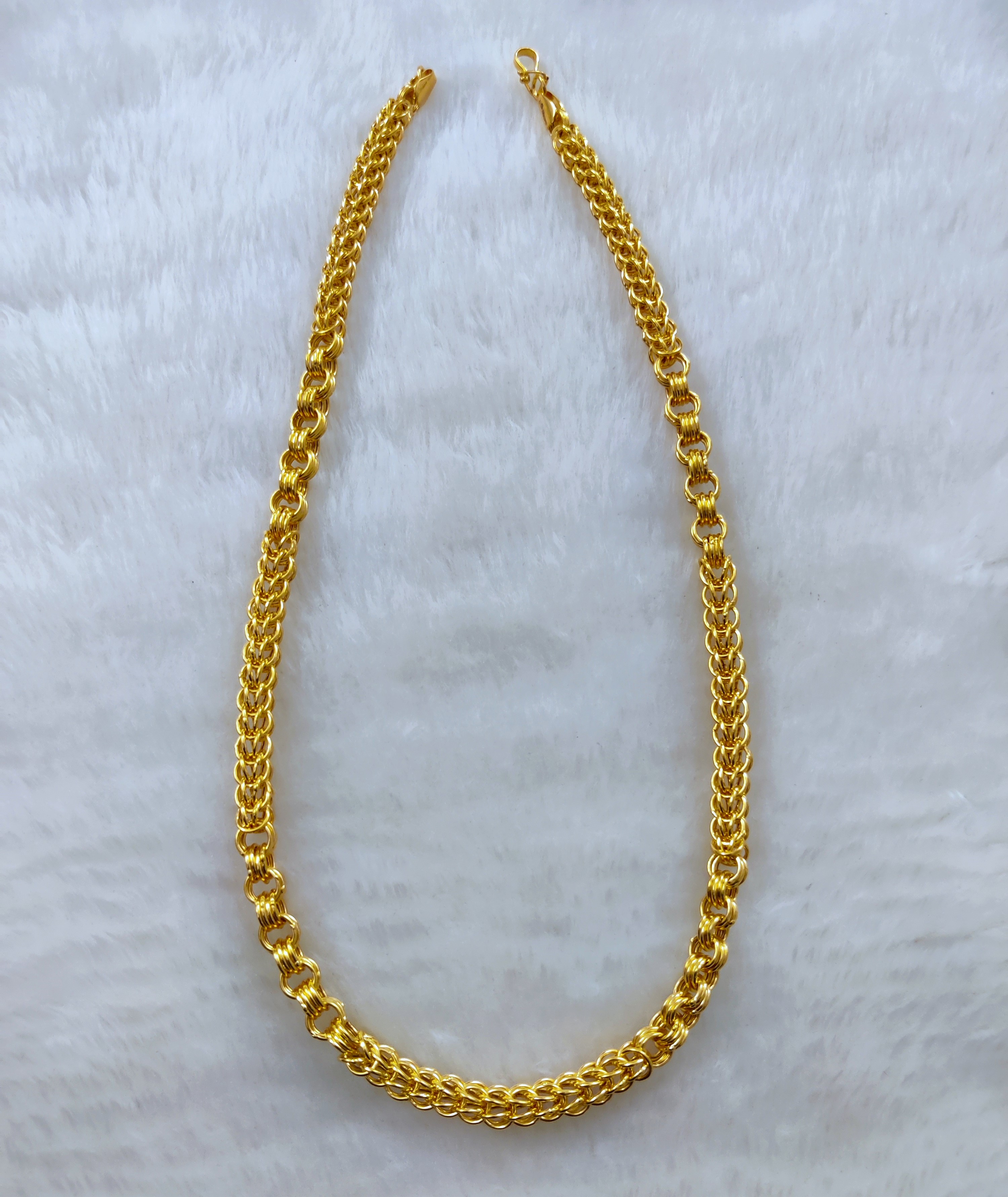 916 Gold Hollow Chain
